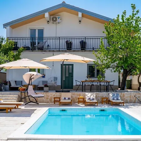 فيلة Little Paradise With A Private Pool, 4 Bedrooms, 2 Living Areas, 3km From The In مارينا